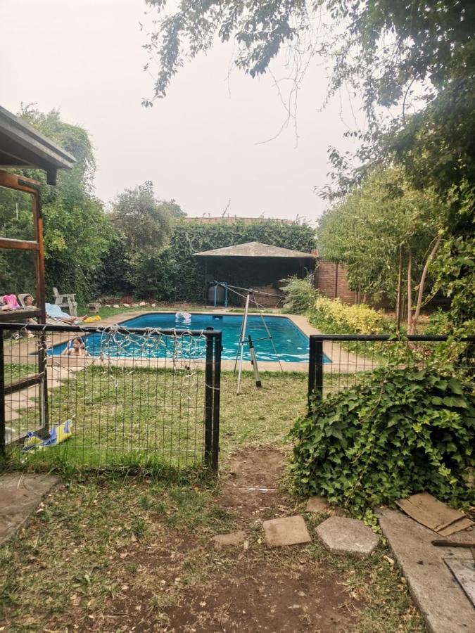 Hospedagem domiciliar Alojamiento Comodo Centrico Con Piscina