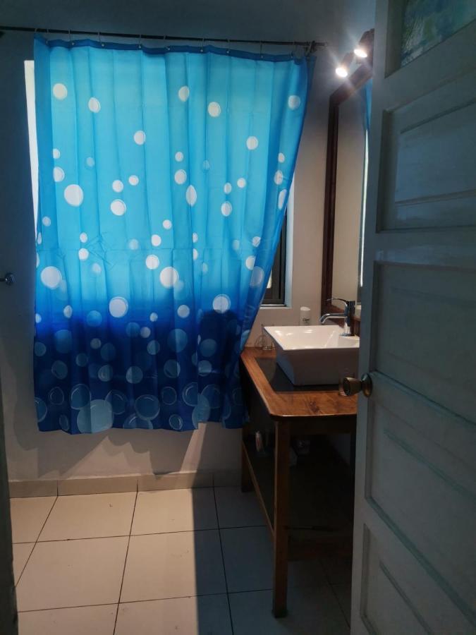 Alojamiento Comodo Centrico Con Piscina Hospedagem domiciliar *